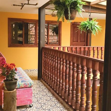 Hostal Casa Astromelia Bogotá Dış mekan fotoğraf
