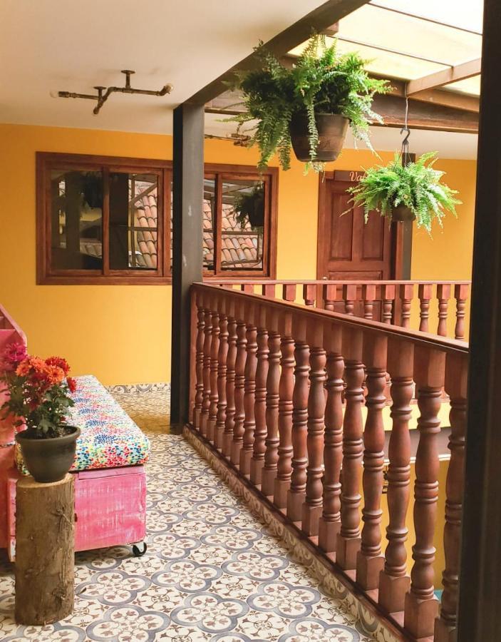 Hostal Casa Astromelia Bogotá Dış mekan fotoğraf
