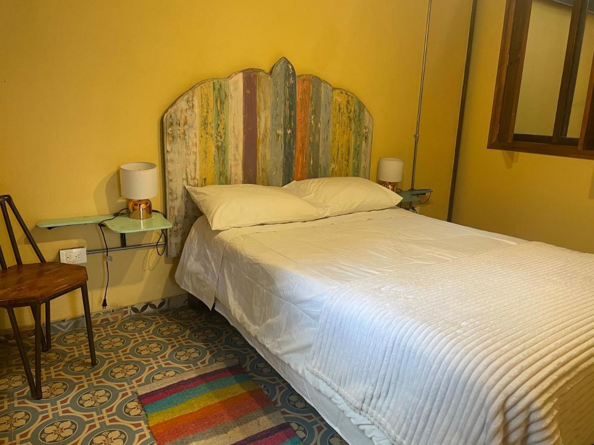 Hostal Casa Astromelia Bogotá Dış mekan fotoğraf