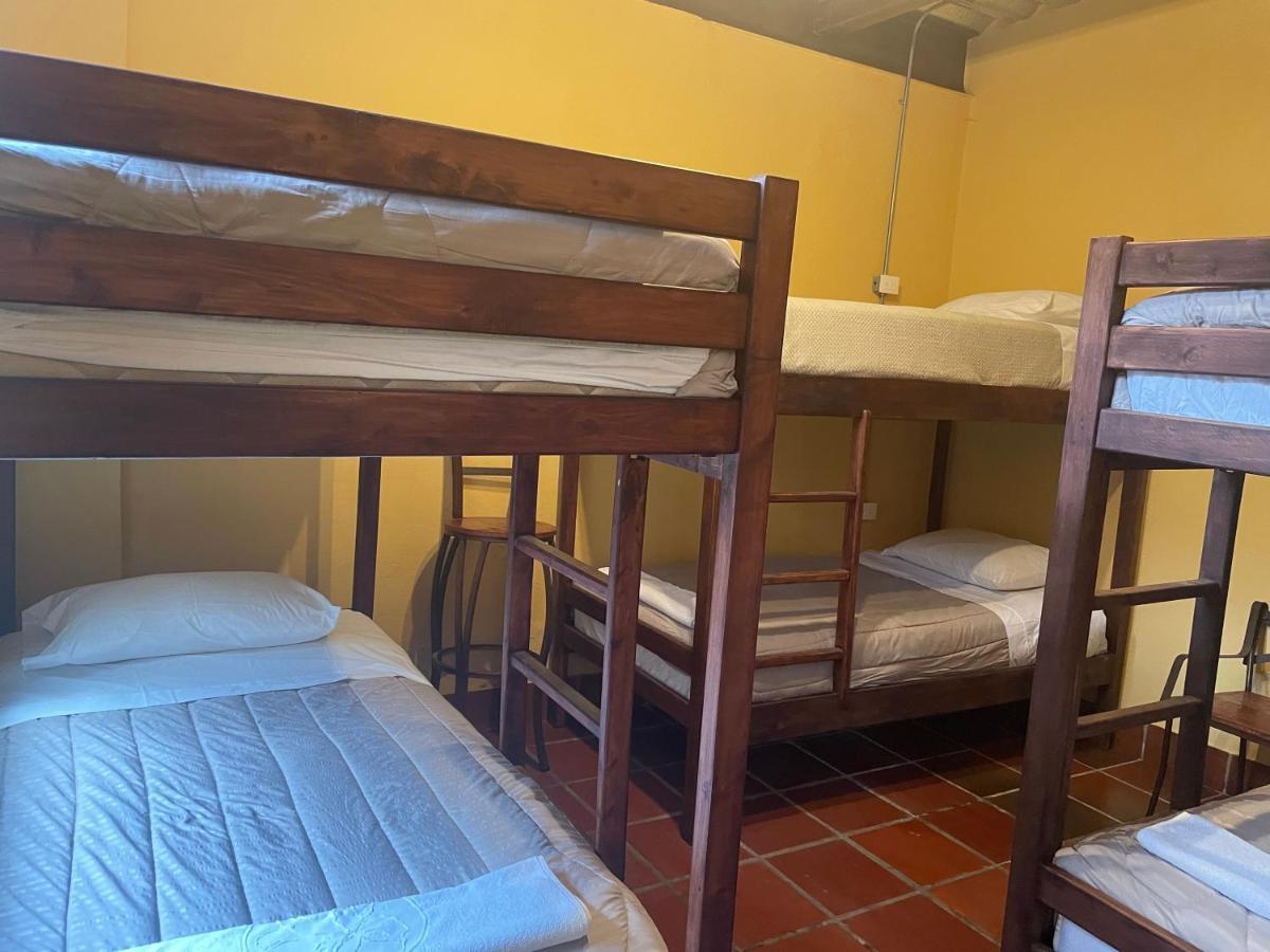 Hostal Casa Astromelia Bogotá Dış mekan fotoğraf