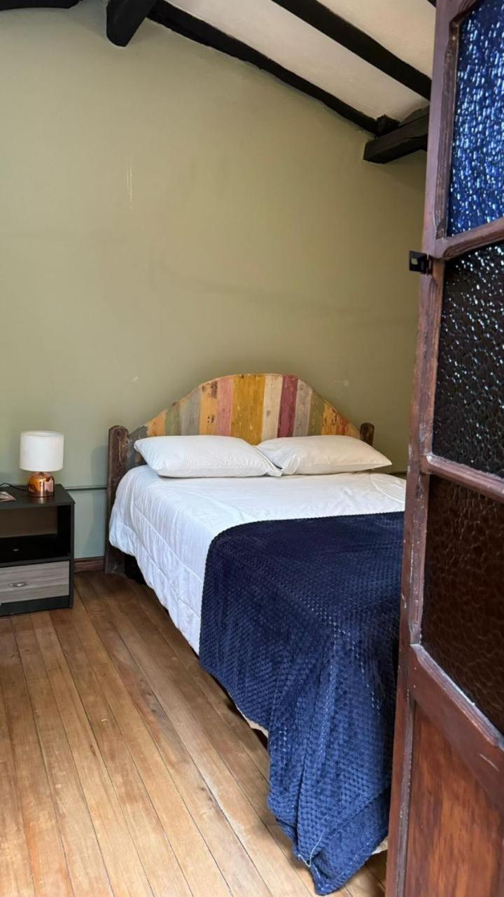 Hostal Casa Astromelia Bogotá Dış mekan fotoğraf
