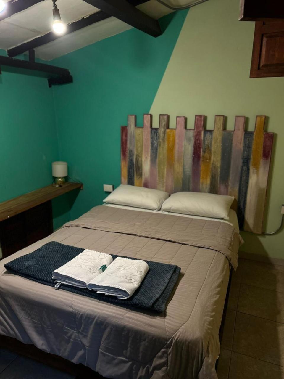 Hostal Casa Astromelia Bogotá Dış mekan fotoğraf